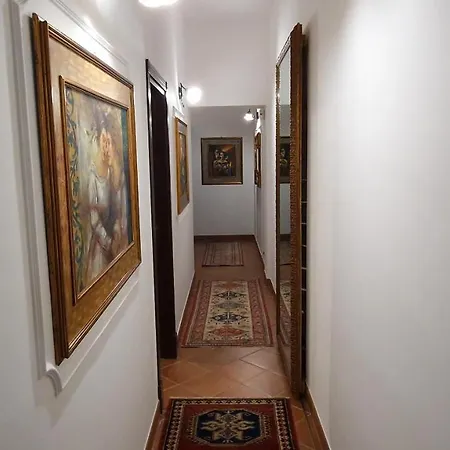 Sara * Borgo Bonsignore