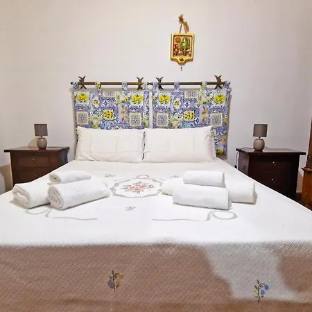 Vila Sara *