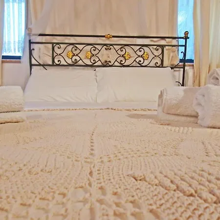 Vila Sara *